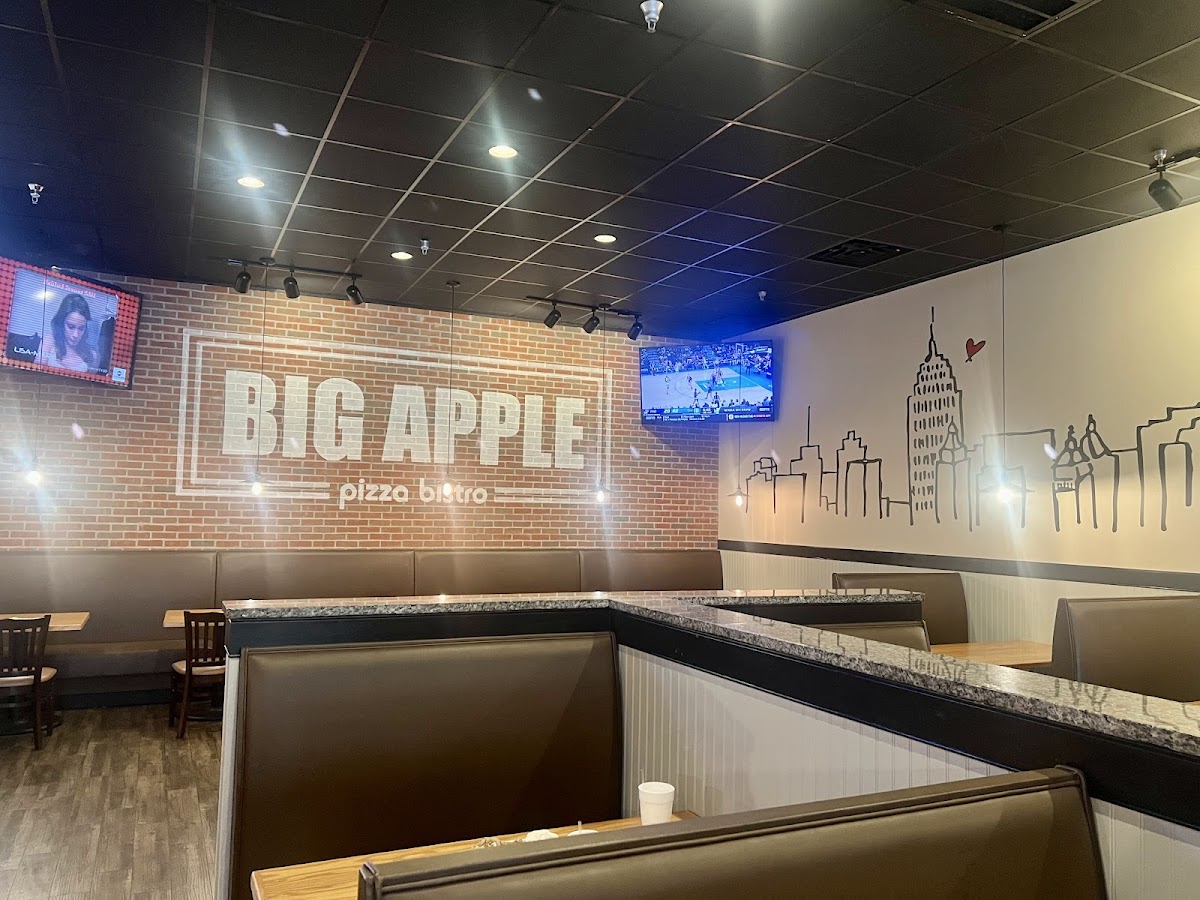 Big Apple Pizza Bistro